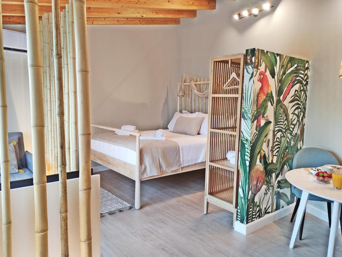 Sea & Cliff Luxury Suites Benitses  Exterior foto