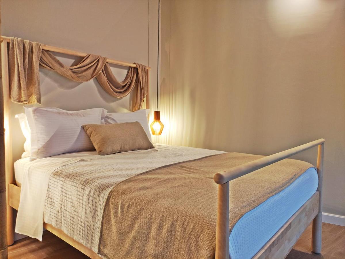 Sea & Cliff Luxury Suites Benitses  Exterior foto