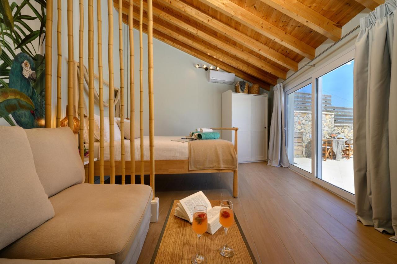 Sea & Cliff Luxury Suites Benitses  Exterior foto